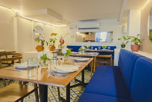 L’Entretien des Systèmes de Climatisation dans le Secteur de la Restauration : Purezone Assure Votre Confort et Celui de Vos Clients
