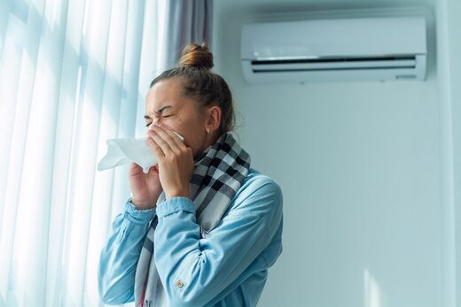 Allergies, Moisissures, Bactéries : Ce Que Vous Respirez Vraiment Chez Vous (Et Comment y Remédier !)