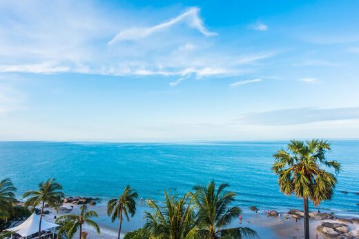 Quand&#x20;la&#x20;C&#x00F4;te&#x20;d&amp;&#x23;8217&#x3B;Azur&#x20;fait&#x20;souffrir&#x20;votre&#x20;climatisation&#x20;&#x3A;&#x20;ce&#x20;que&#x20;vous&#x20;devez&#x20;absolument&#x20;savoir