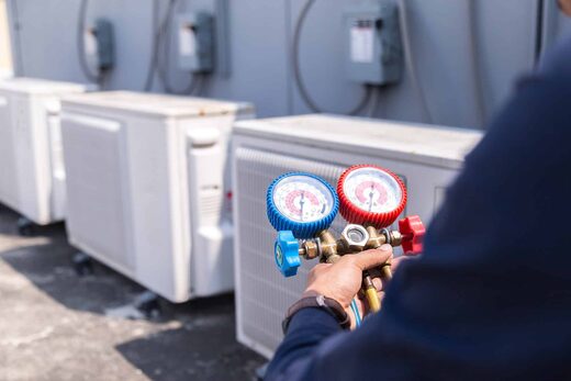 Faut-il recharger sa climatisation ? La question que tout le monde se pose enfin expliquée !